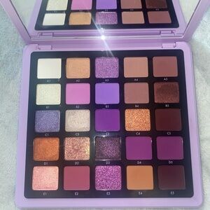 ABH Norvina Volume 5 palette